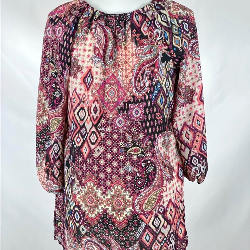 Loose 3/4 Sleeve Paisley Blouse